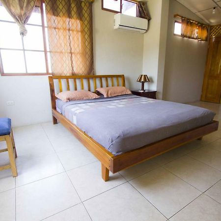 Hotel Susibon Olon Bagian luar foto