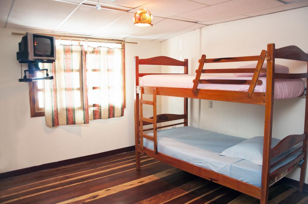 Hotel Susibon Olon Bagian luar foto