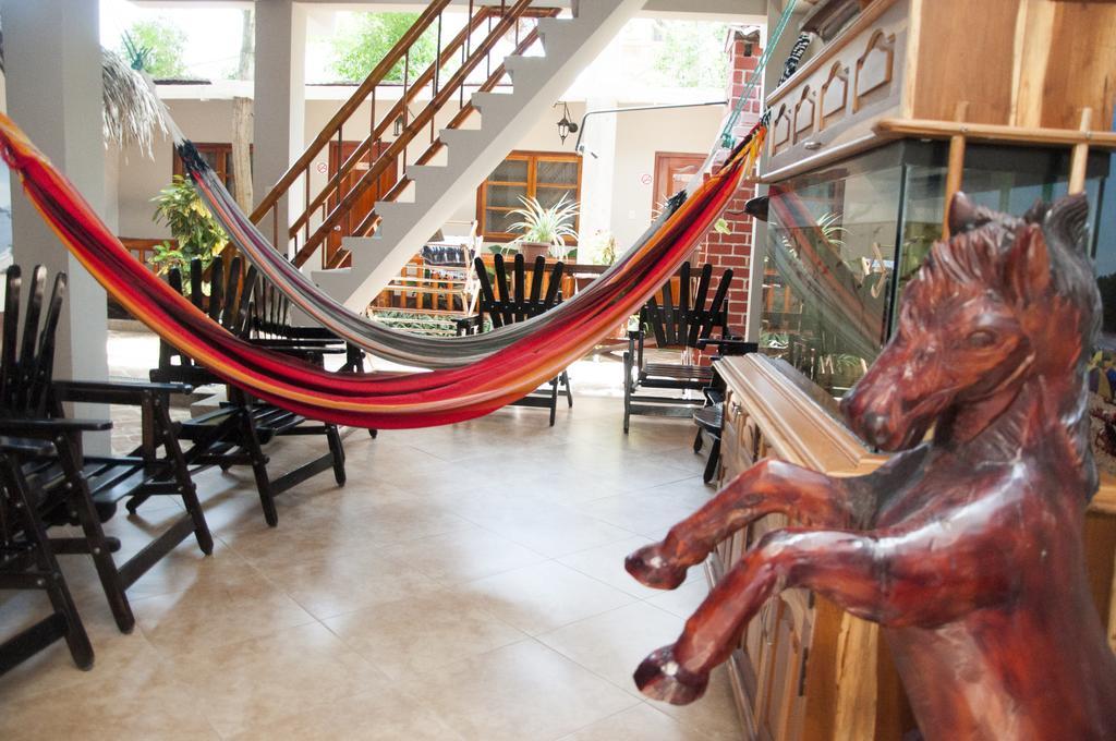 Hotel Susibon Olon Bagian luar foto