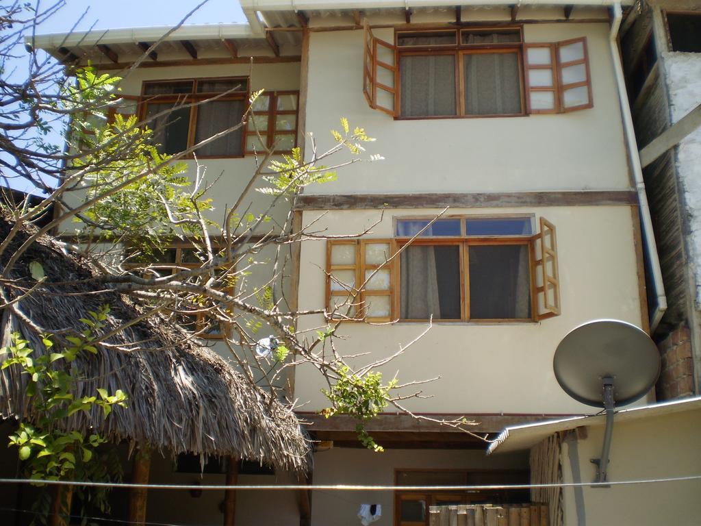 Hotel Susibon Olon Bagian luar foto